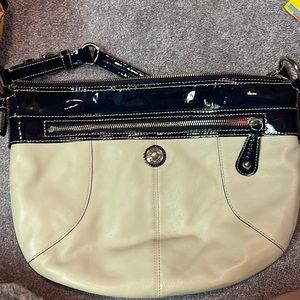 Coach cream shoulder bag